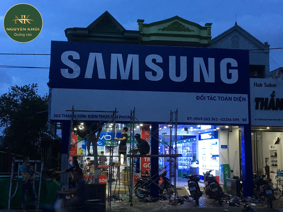bien-quang-cao-samsung-3