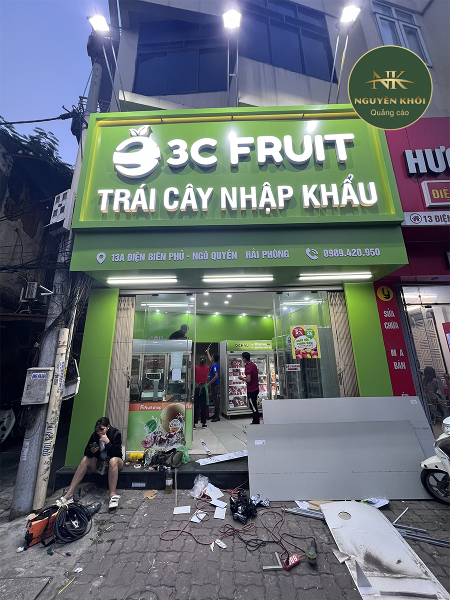 Đội ngũ thiết kế và lắp đặt biển hiệu chuyên nghiệp mang đến sản phẩm tinh tế, bền đẹp theo thời gian