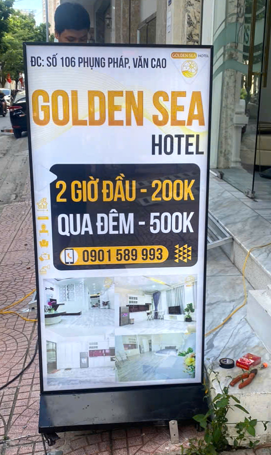 Tranh điện siêu sáng - Golden Sea Hotel