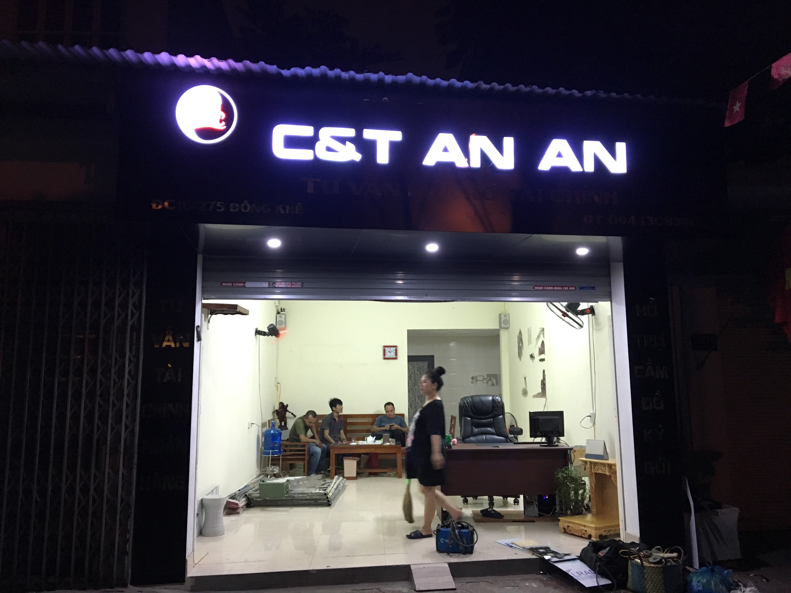 Chữ sáng biển quảng cáo