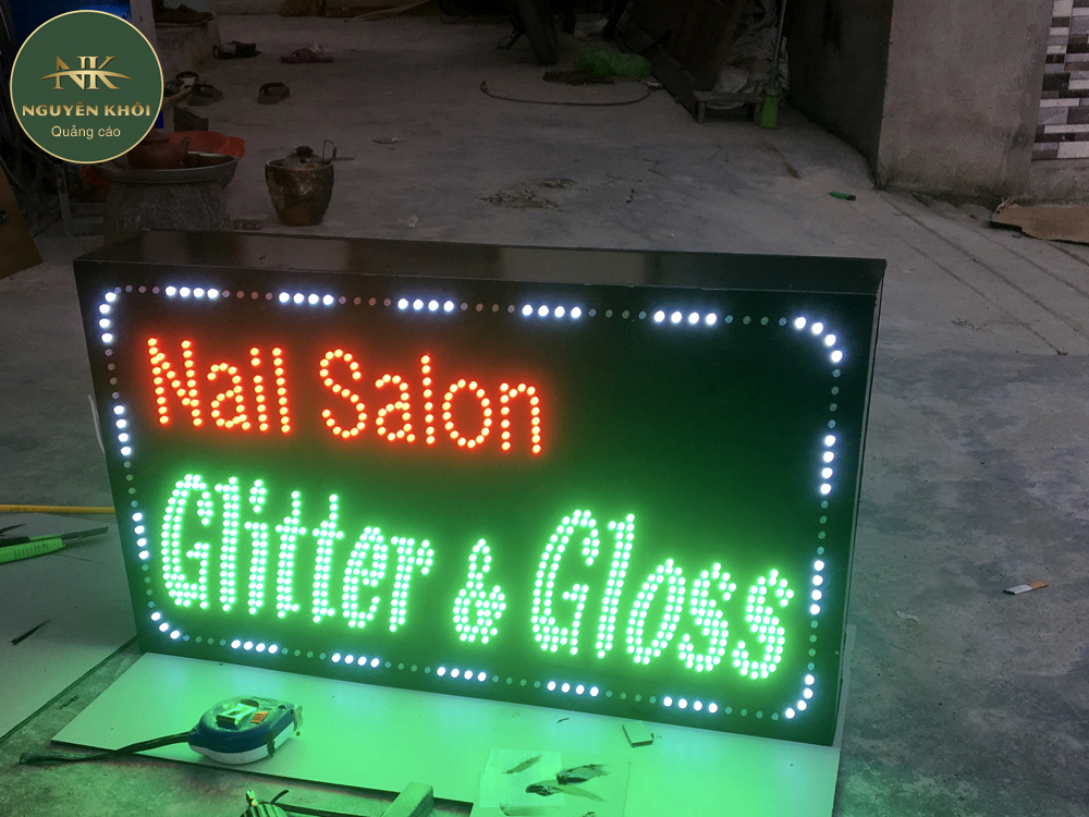 Biển vẫy Led Nail Salon - Quảng cáo Nguyên Khôi