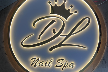 Chữ Inox Có Đèn LED NAIL SPA