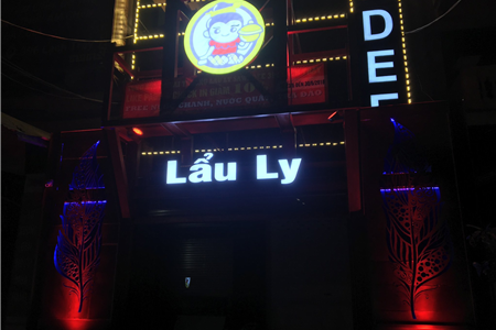 Chữ sáng quán ăn