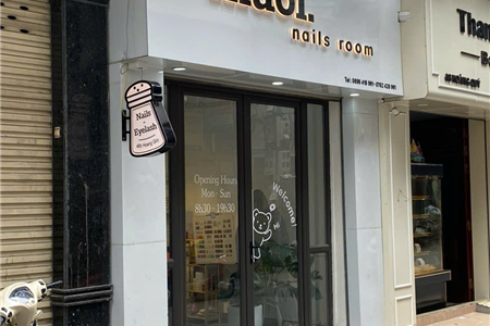Biển quảng cáo cho tiệm MUỐI Nails Room